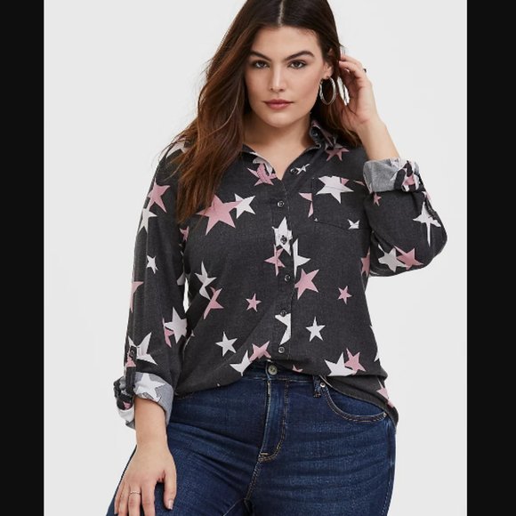 Torrid Button up shirt with stars - Picture 1 of 4